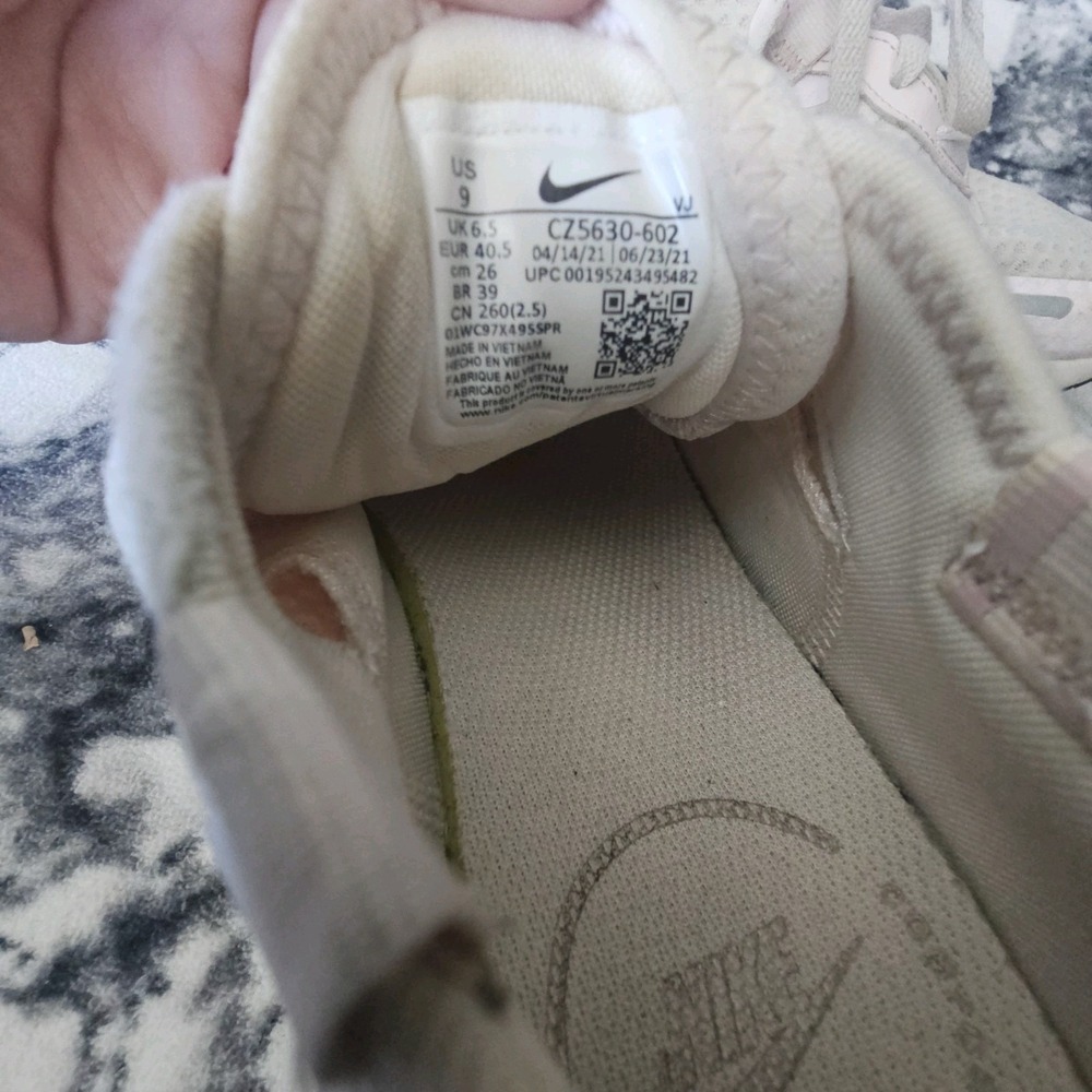 Nike Reposto Sneakers White/Pink Womens Size 9 Running Shoes CZ5630-602 - Picture 6 of 11
